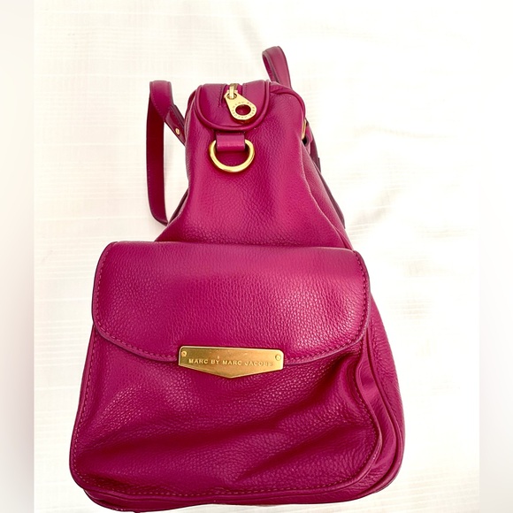Marc By Marc Jacobs Magenta Tote with dust bag and care card - Picture 2 of 10